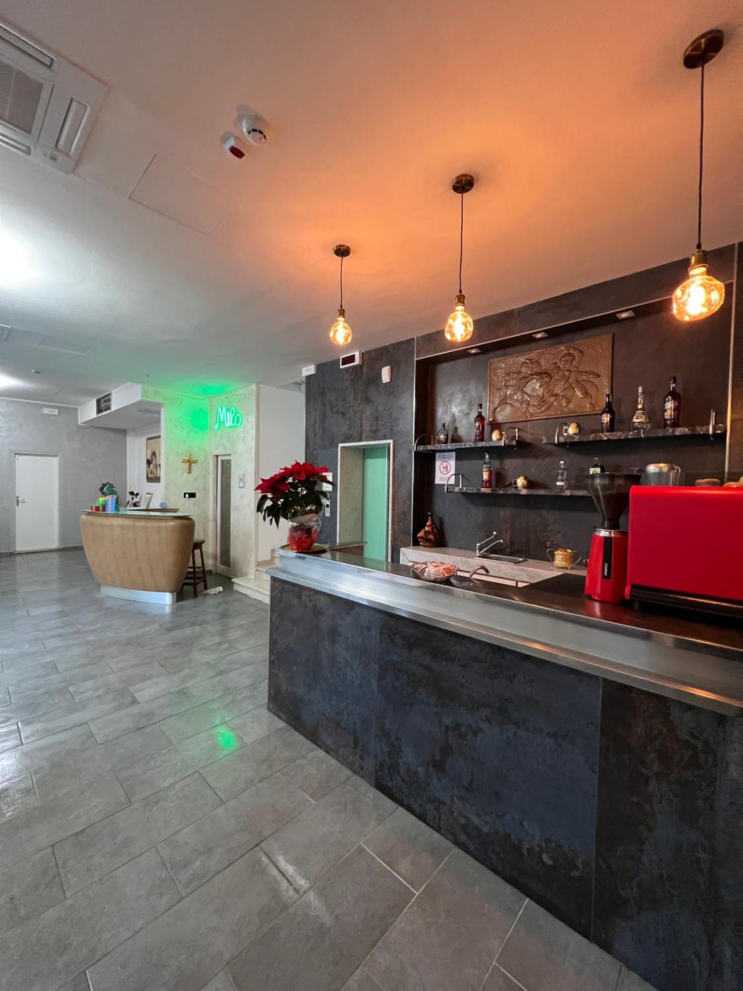 Hotel Miro 리미니 외부 사진